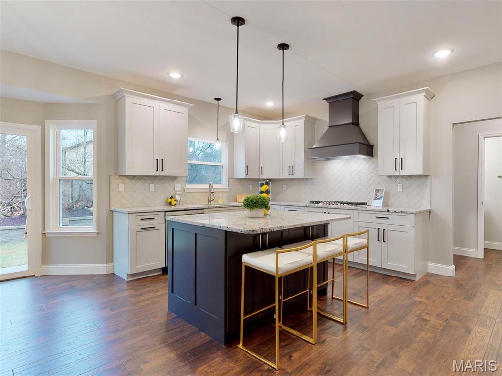 Stone Canyon - Residential