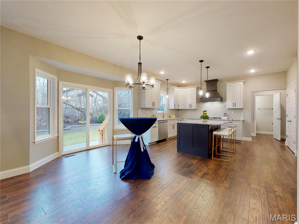 Stone Canyon - Residential