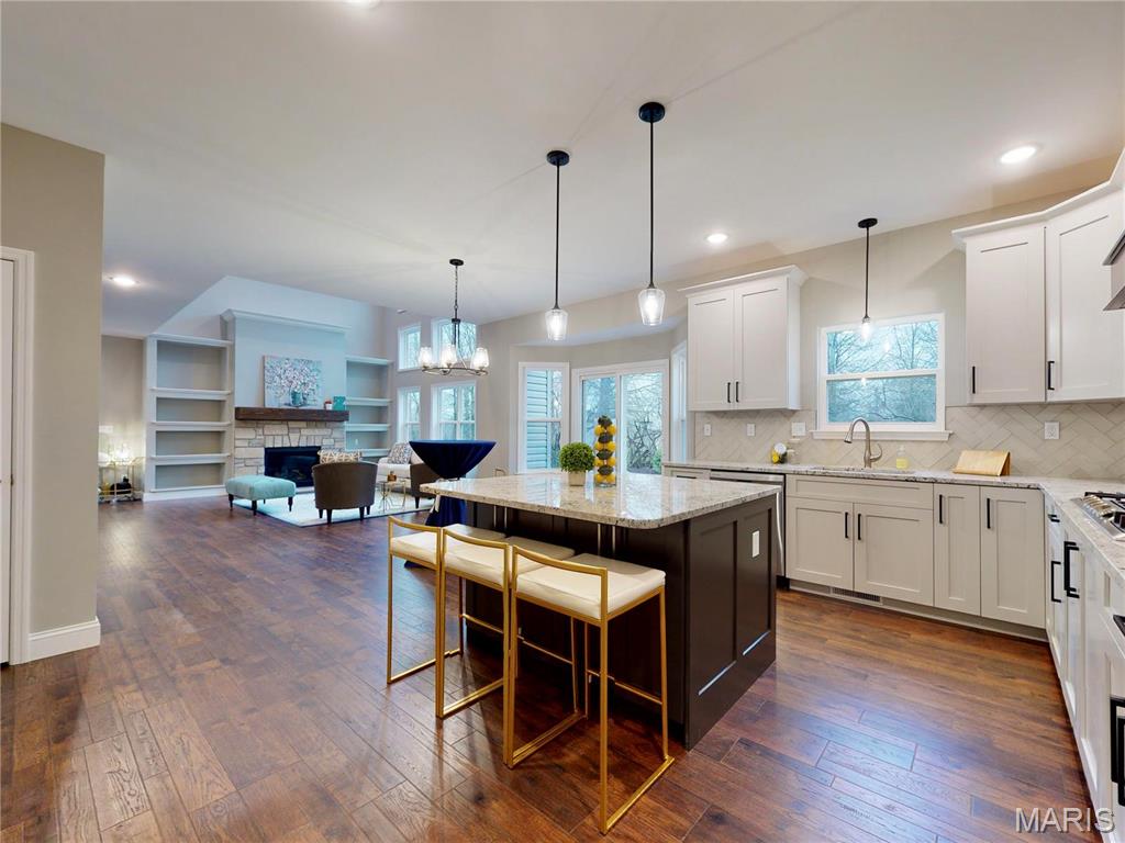 Stone Canyon - Residential