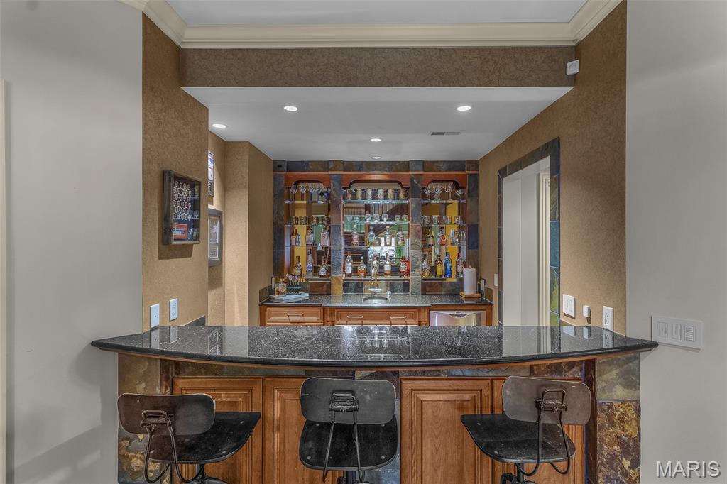 Windwood Lake Estate - Residential