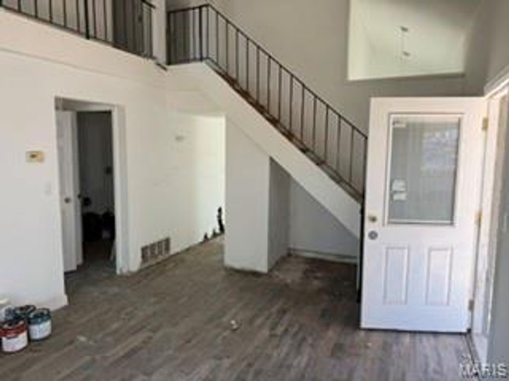 Photo of 1454 Pine Row Court, St Louis, MO 63146 (MLS # 26020628)