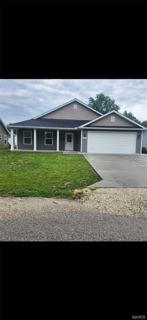 Photo of 309 S Main Cross Street, Bowling Green, MO 63334 (MLS # 26030489)