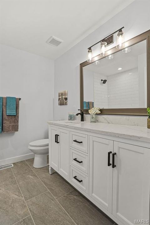 Tiny photo for 12388 Country Glen Lane, Creve Coeur, MO 63141 (MLS # 25069686)
