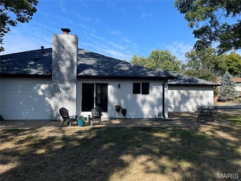 Tiny photo for 12388 Country Glen Lane, Creve Coeur, MO 63141 (MLS # 25069686)