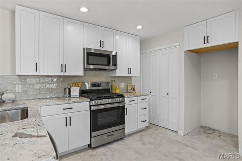 Tiny photo for 12388 Country Glen Lane, Creve Coeur, MO 63141 (MLS # 25069686)