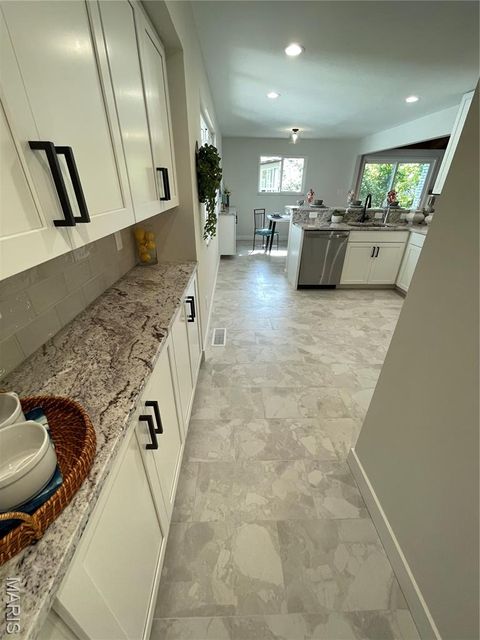 Tiny photo for 12388 Country Glen Lane, Creve Coeur, MO 63141 (MLS # 25069686)