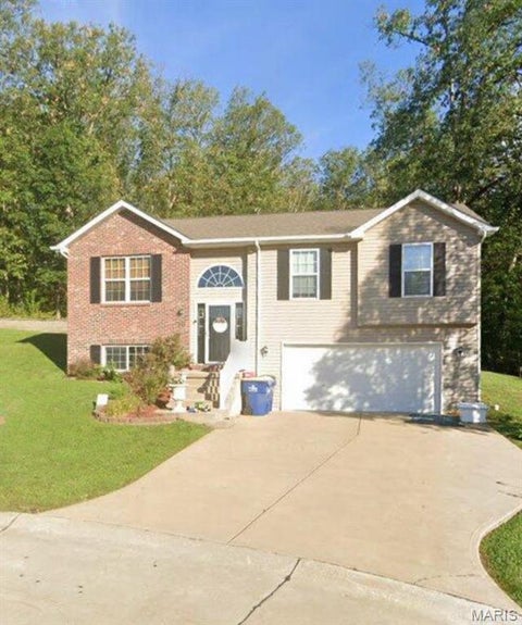 Photo of 313 Silica Drive, Festus, MO 63028 (MLS # 26055995)