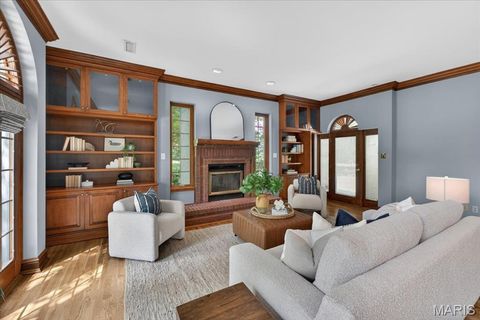 Tiny photo for 405 W Swon Avenue, Webster Groves, MO 63119 (MLS # 26026203)