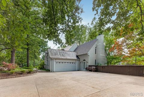 Tiny photo for 405 W Swon Avenue, Webster Groves, MO 63119 (MLS # 26026203)