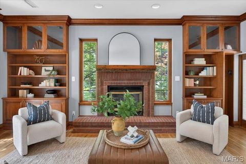 Tiny photo for 405 W Swon Avenue, Webster Groves, MO 63119 (MLS # 26026203)