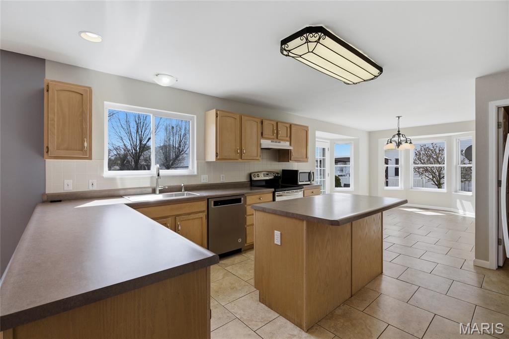 Oak Grove Bluffs #3 - Residential