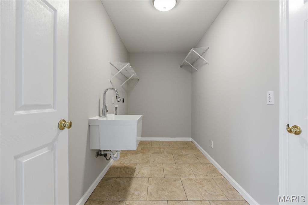 Oak Grove Bluffs #3 - Residential