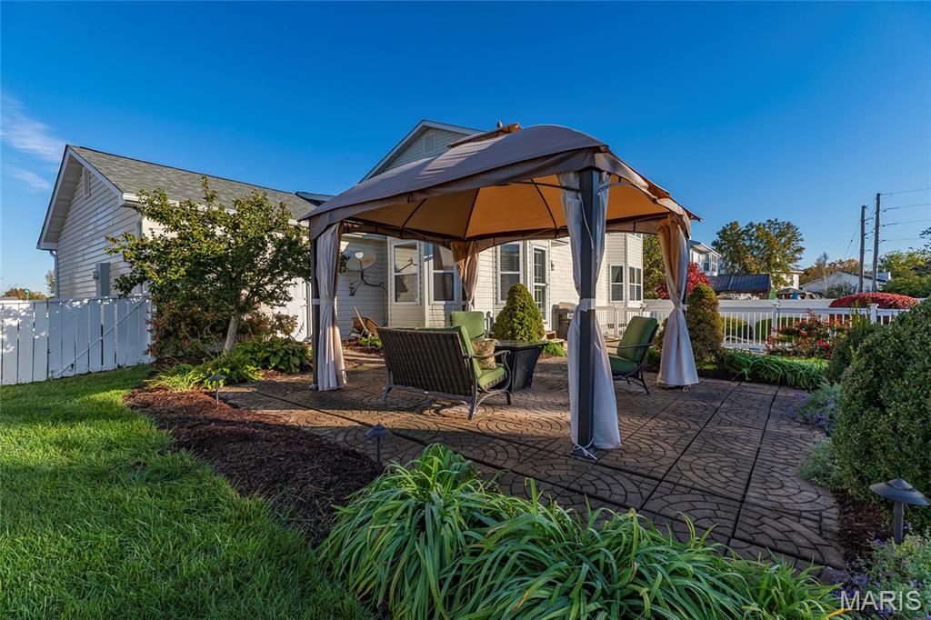 Oak Grove Bluffs #3 - Residential