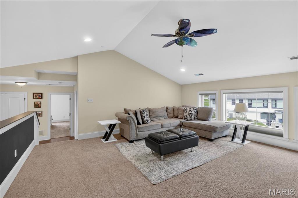 Ladue Court Villas - Residential