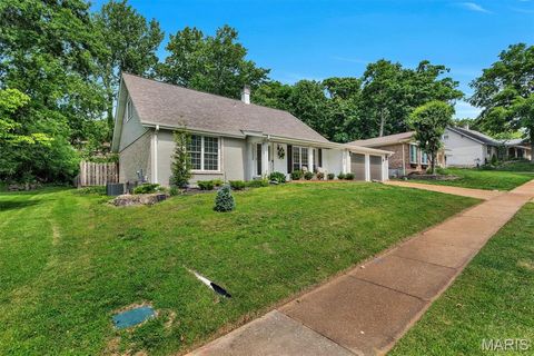 Tiny photo for 5929 Shortleaf Court, St Louis, MO 63128 (MLS # 26030850)