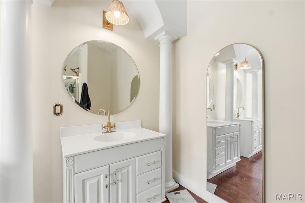 Briarwood Estate - Residential