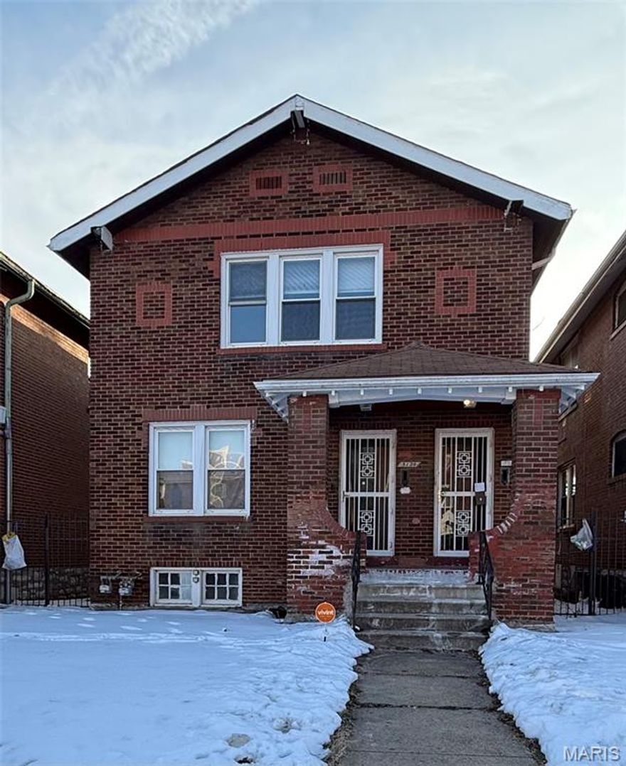 **Turnkey Duplex: 20%+ ROI & Immediate Cash Flow** Secure a rare, high-yield opportunity with this fully rehabbed jewel featuring two spacious 2 bed/1 bath units renting for $975/mo and already passed occupancy: Perfectly positioned for investors seeking a stable, low-maintenance portfolio addition. Recent structural and mechanical updates include professional foundation maintenance & sealing, brick repair, full HVAC restoration and replaced handrails. Clean and sylish with thoughtful choices like new kitchen cabinets, luxury vinyl flooring throughout, new paint and drywall, new door hardware, new tile and updated lighting fixtures. A true plug-and-play investment--don't pass this one up!