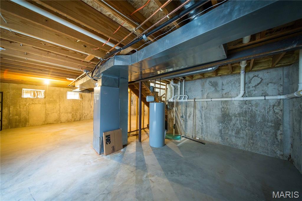 2204-06 Burns Ave Lt Split - Residential