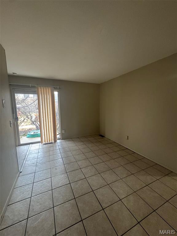 Paddock Forest Condo Bldg 802 - Residential