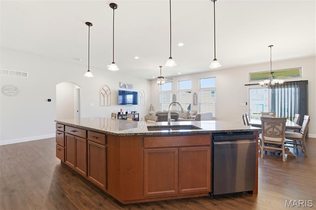 Vlgs At Shady Creek #7 - Residential