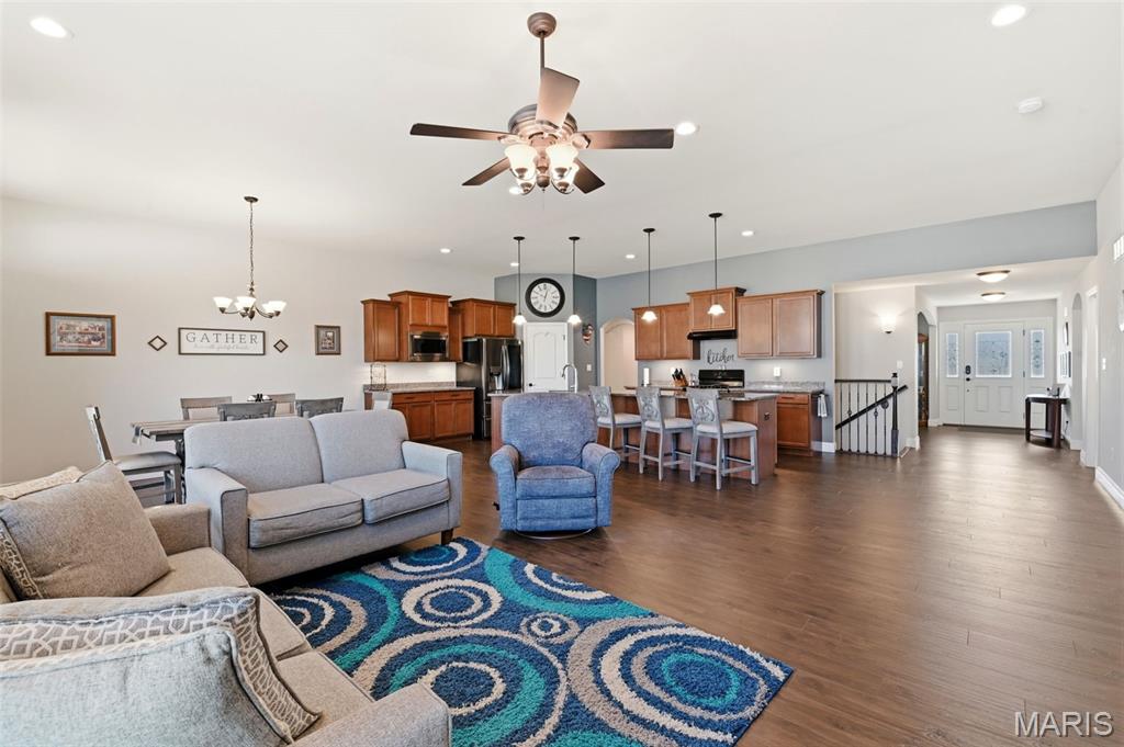 Vlgs At Shady Creek #7 - Residential