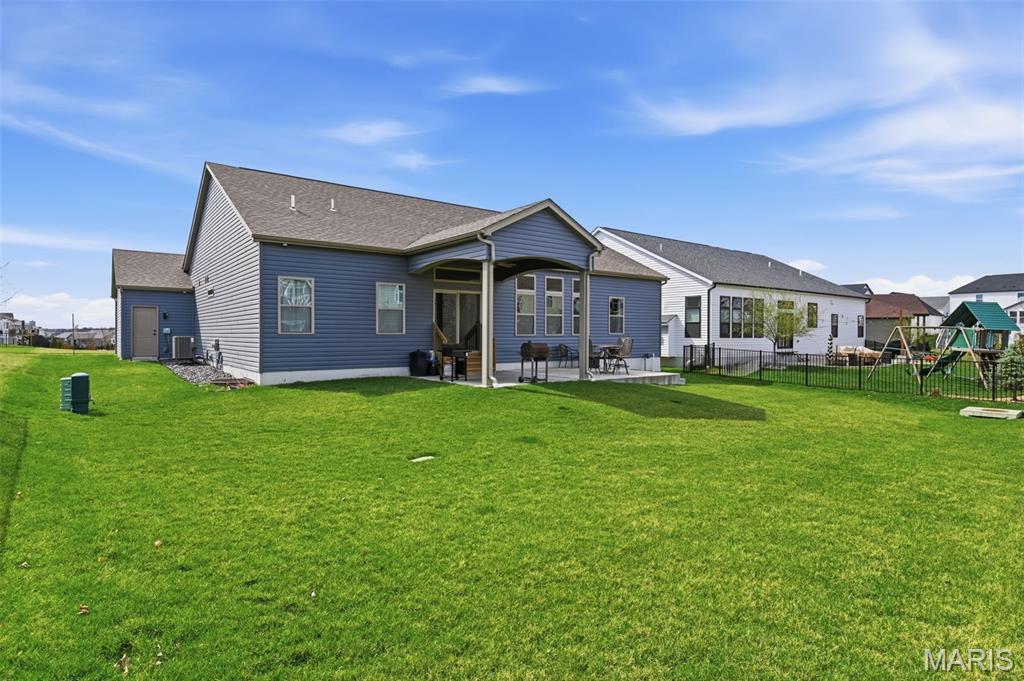 Vlgs At Shady Creek #7 - Residential