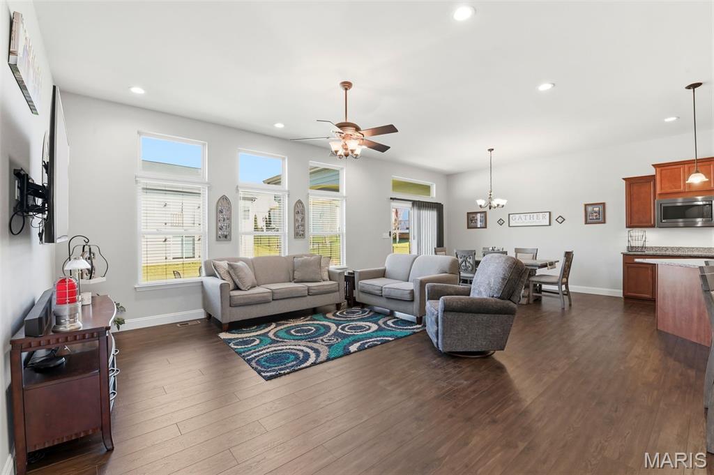 Vlgs At Shady Creek #7 - Residential