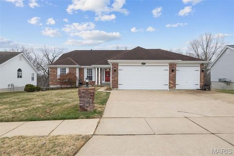 1951 Fox Pointe Drive Arnold MO 63010