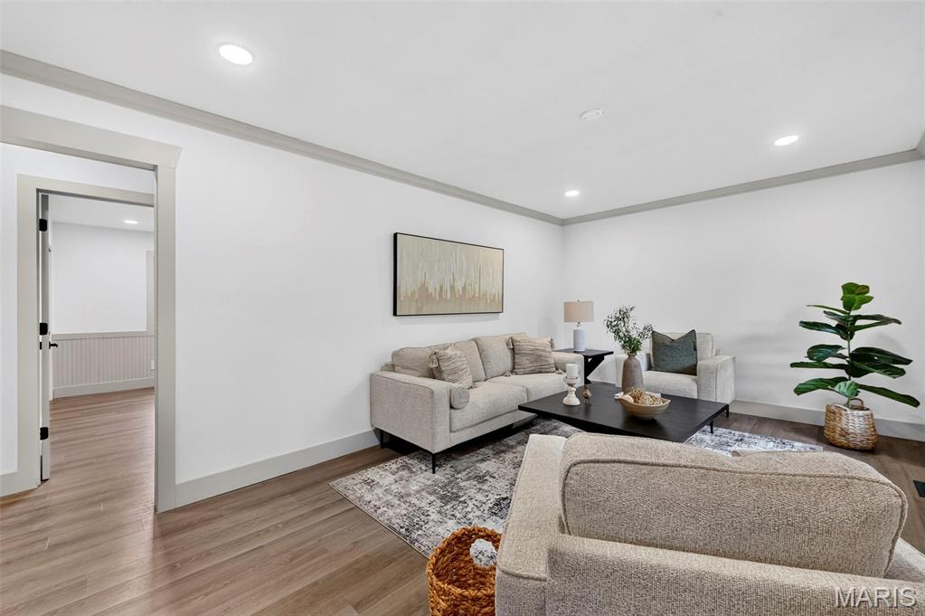 1004 Bridgeport Drive