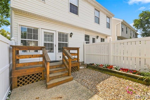 Tiny photo for 16561 Carriage View Court, Wildwood, MO 63040 (MLS # 26049097)