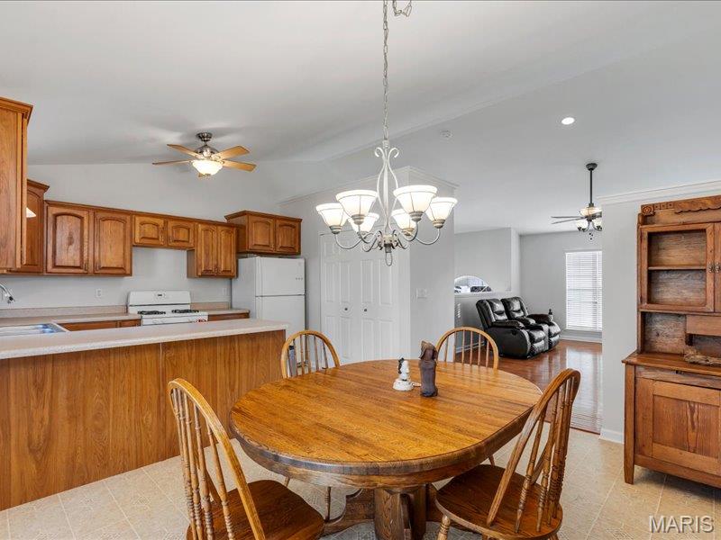 559 Winter Garden Drive