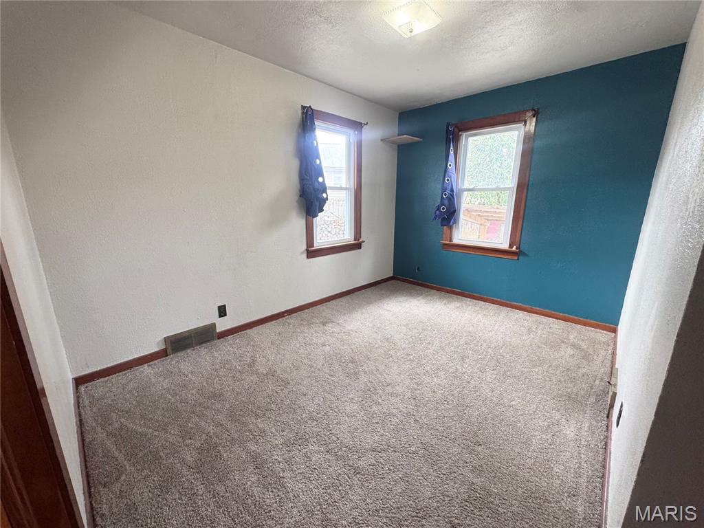 Irene Ds Willis - Residential