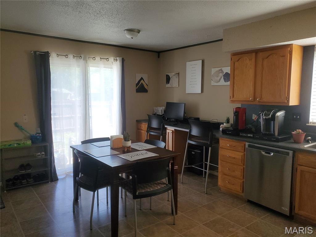 Fox Lake 3 - Residential