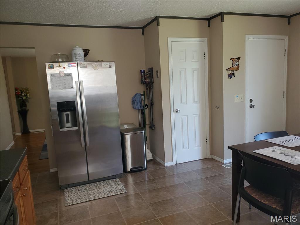 Fox Lake 3 - Residential