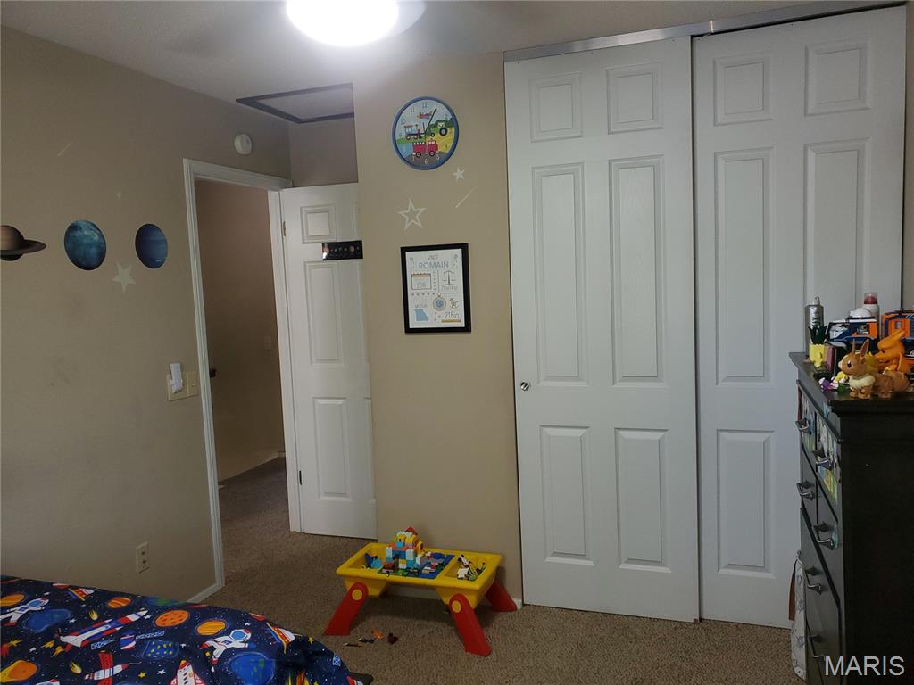 Fox Lake 3 - Residential