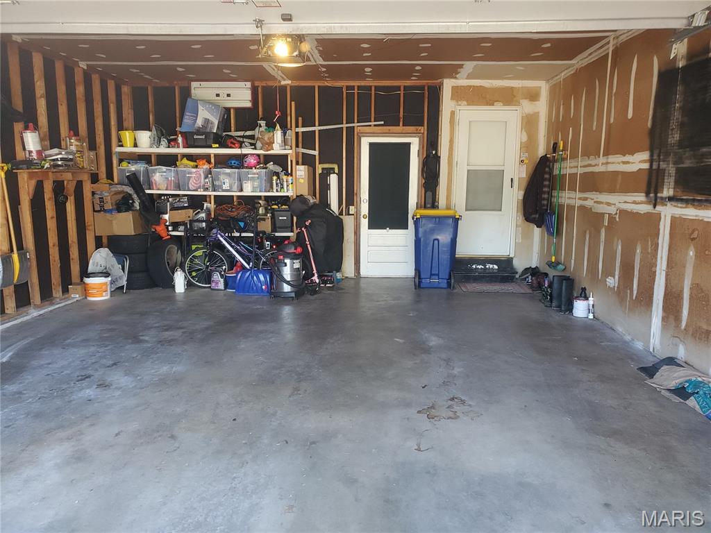 Fox Lake 3 - Residential