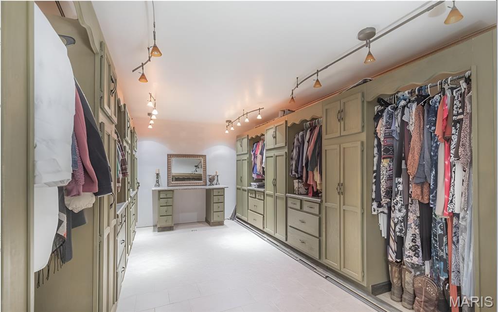 Deer Run Acres - Residential