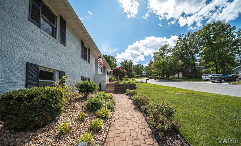 Wedgewood Manor - Residential