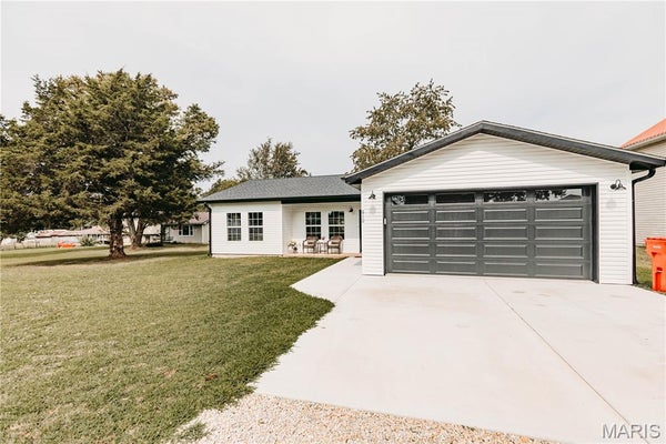 610 YORK ST, CROCKER, MO 65452 - Image 38e150cdee8eab69d4fa16be986f4bfd/982044085