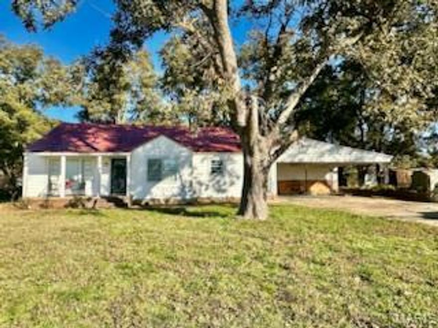 Enjoy peaceful living with all the conveniences of town just a short drive away! This 3-bedroom, 2-bath home offers comfort, space, and plenty of charm. Inside, you’ll find an open layout with lots of updates throughout. The spacious laundry room provides extra storage and functionality — perfect for busy families.

Outside, the property sits on a huge yard, giving you plenty of room to garden, entertain, or simply relax and enjoy the open space.  This property offers the best of both worlds — country feel, city convenience.