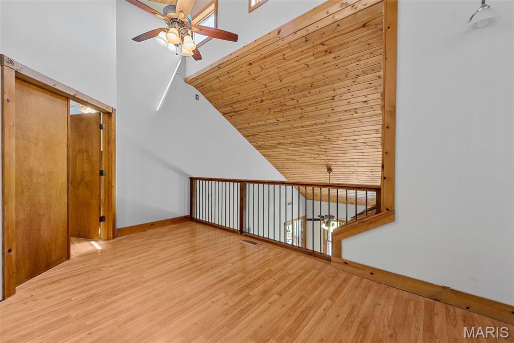 Marthasville, Missouri 63357, United States, 4 Bedrooms Bedrooms, ,3 BathroomsBathrooms,Residential,Active,18056