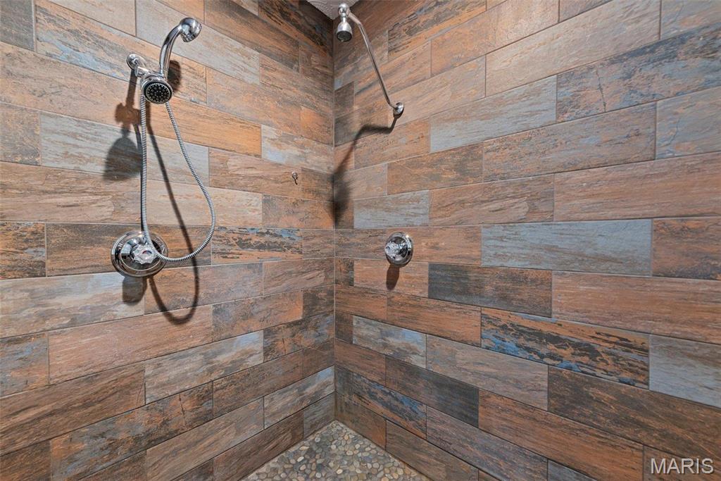 Marthasville, Missouri 63357, United States, 4 Bedrooms Bedrooms, ,3 BathroomsBathrooms,Residential,Active,18056