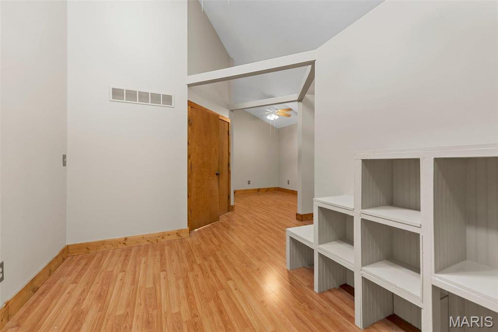 Marthasville, Missouri 63357, United States, 4 Bedrooms Bedrooms, ,3 BathroomsBathrooms,Residential,Active,18056