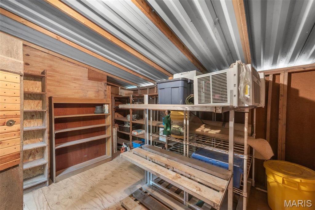 Marthasville, Missouri 63357, United States, 4 Bedrooms Bedrooms, ,3 BathroomsBathrooms,Residential,Active,18056