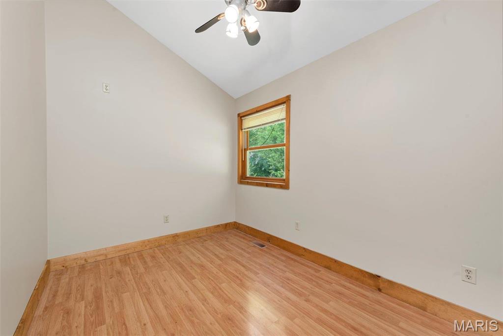 Marthasville, Missouri 63357, United States, 4 Bedrooms Bedrooms, ,3 BathroomsBathrooms,Residential,Active,18056