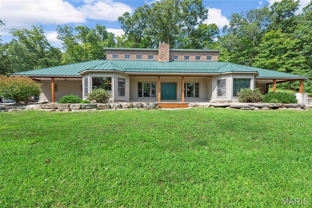 Marthasville, Missouri 63357, United States, 4 Bedrooms Bedrooms, ,3 BathroomsBathrooms,Residential,Active,18056