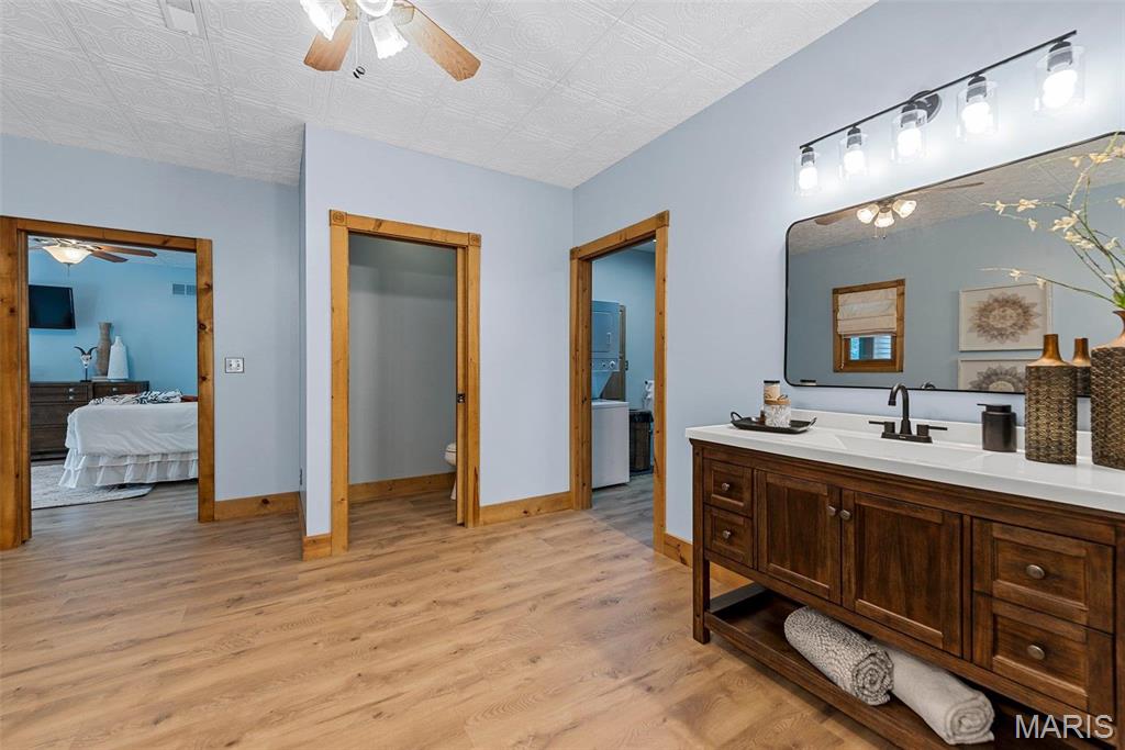 Marthasville, Missouri 63357, United States, 4 Bedrooms Bedrooms, ,3 BathroomsBathrooms,Residential,Active,18056