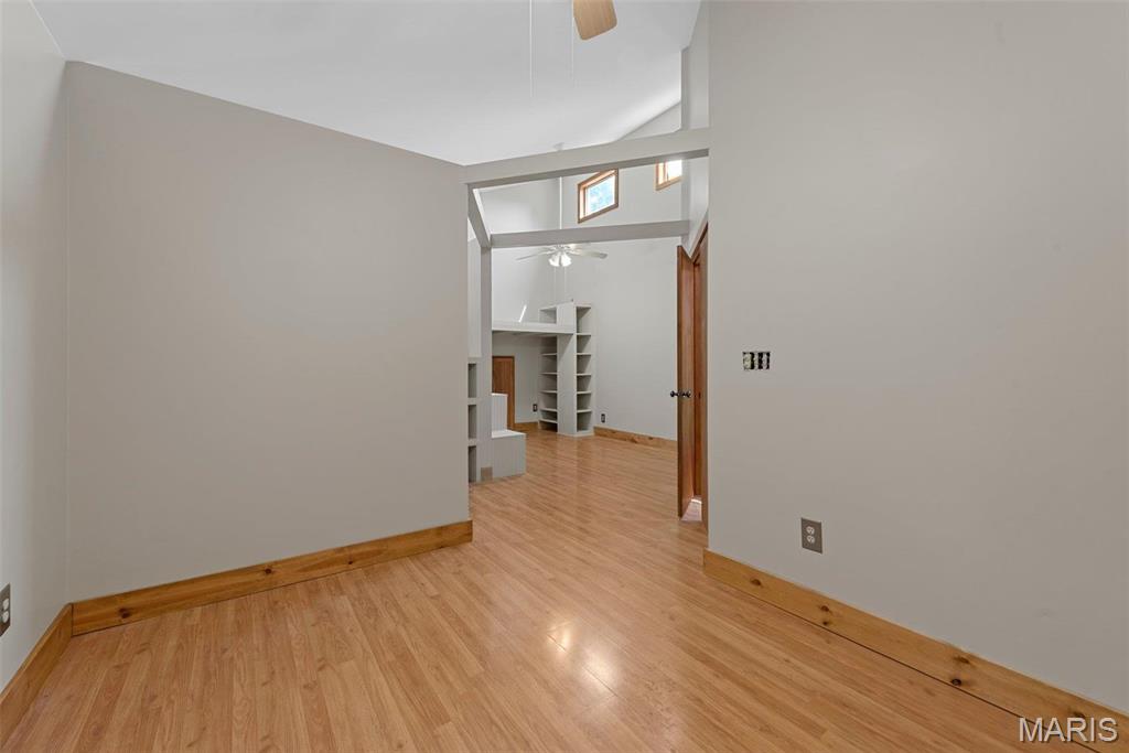 Marthasville, Missouri 63357, United States, 4 Bedrooms Bedrooms, ,3 BathroomsBathrooms,Residential,Active,18056