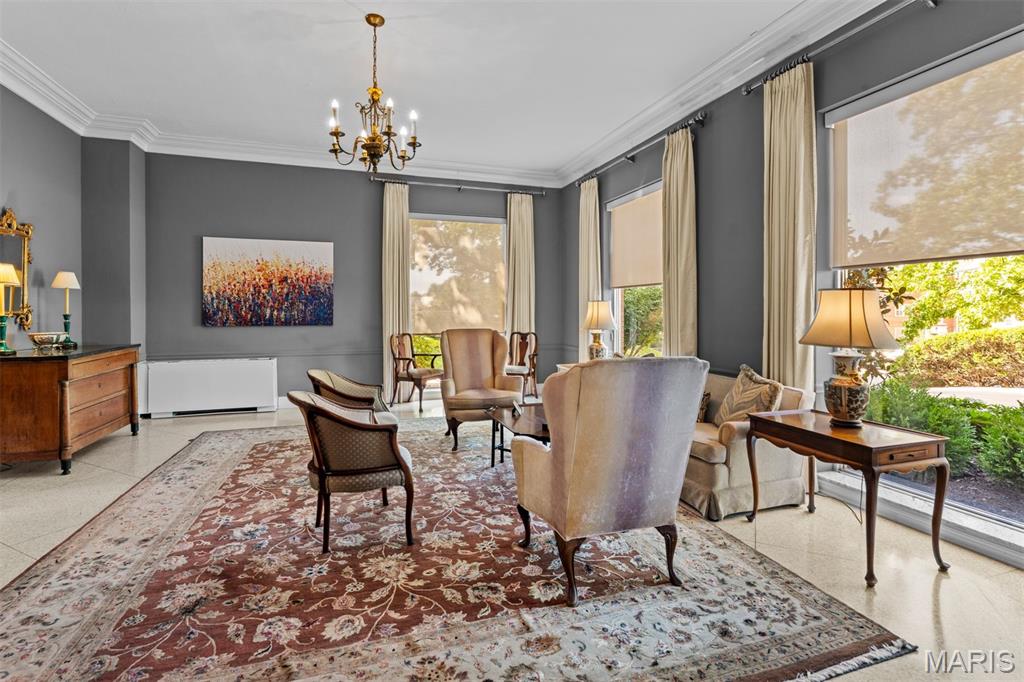 Hanley Towers Apts Condo - Residential