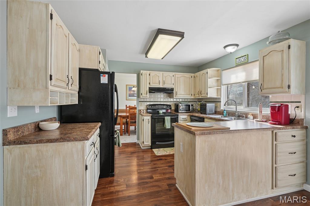 Hilltop Village Estates 3 - Residential